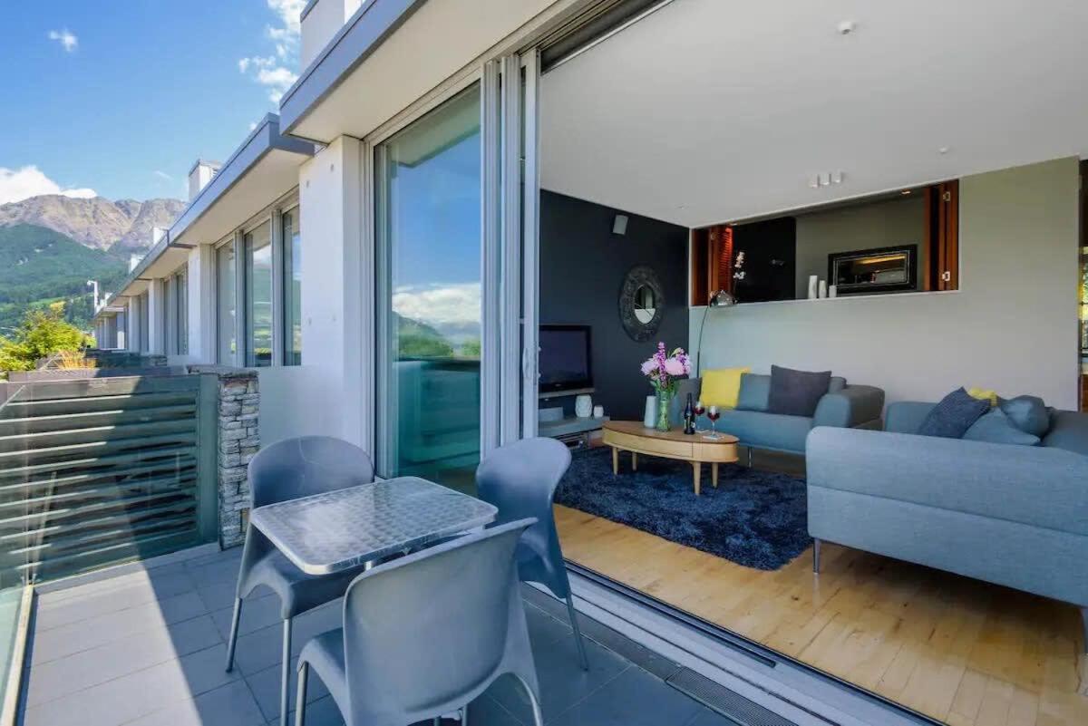 Luxury Lakeview 2 Bedroom Apartment Queenstown Exterior photo
